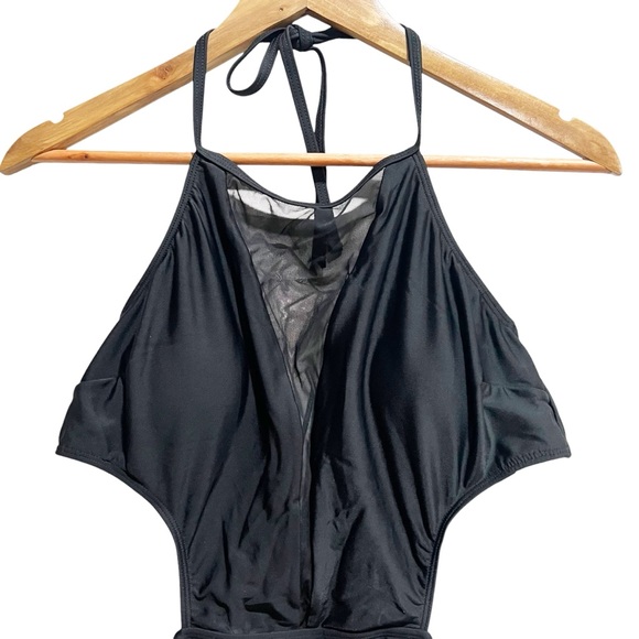 Cupshe Women’s Black Side Cut Out Swimsuit - Picture 6 of 12